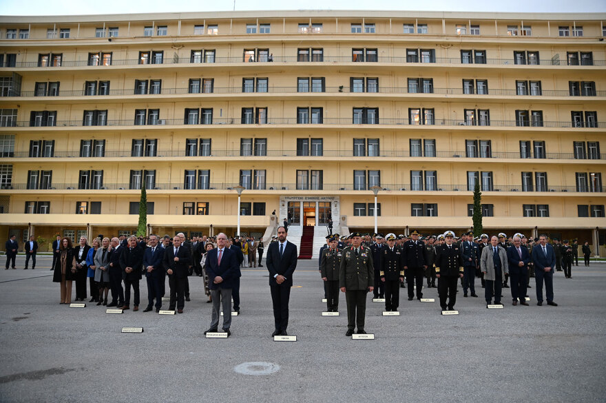 Μνημείο των Αθανάτων του Έθνους: Πώς έγινε η συλλογή των ονομάτων των 121.692 πεσόντων (βίντεο & φωτογραφίες)