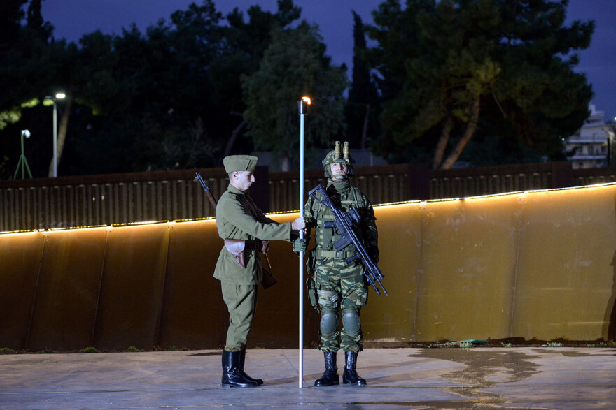 Μνημείο των Αθανάτων του Έθνους: Πώς έγινε η συλλογή των ονομάτων των 121.692 πεσόντων (βίντεο & φωτογραφίες)