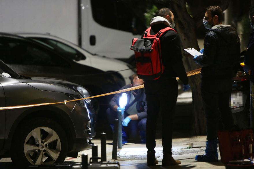 Παλαιό Φάληρο: Το προφίλ του 56χρονου που εκτέλεσαν εν μέση οδώ – Τι ερευνά η ΕΛ.ΑΣ.