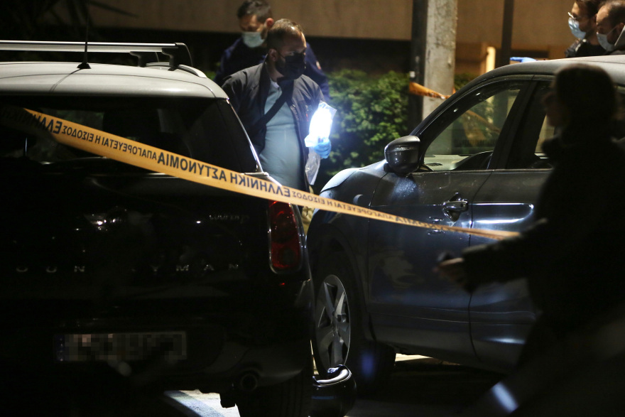 Παλαιό Φάληρο: Το προφίλ του 56χρονου που εκτέλεσαν εν μέση οδώ – Τι ερευνά η ΕΛ.ΑΣ.