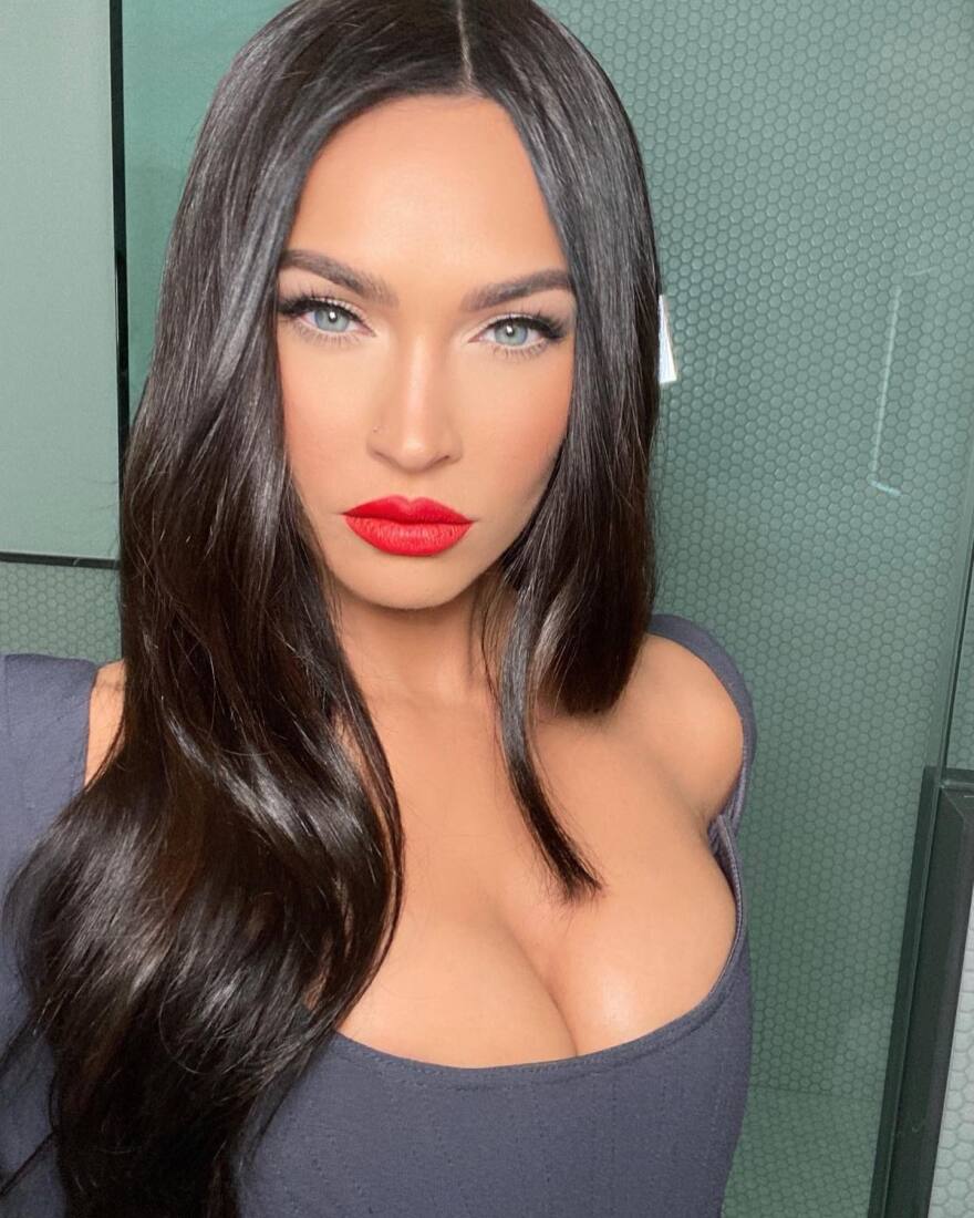 Mέγκαν Φοξ: Υπάρχει ένα κομμάτι του εαυτού μου που λέει «πρέπει να είσαι γυμνή»