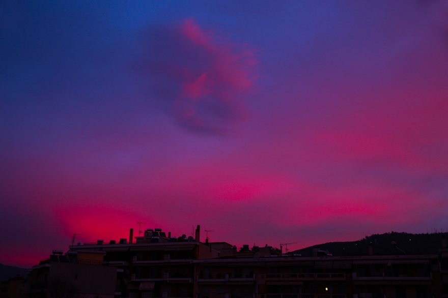 Δράμα: Εντυπωσιακή η πρώτη αυγή του Δεκεμβρίου - Δείτε φωτογραφία