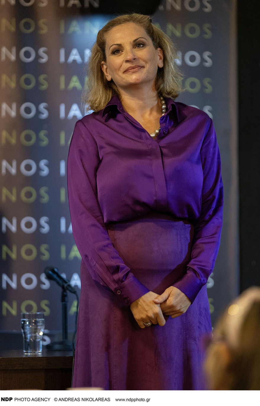 Θεοφανία Παπαθωμά: Η πρώτη δημόσια εμφάνιση 2 μήνες μετά τον χωρισμό της από τον Γρηγόρη Πετράκο