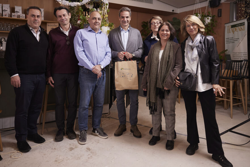 Μητσοτάκης: Συναντήθηκε με γονείς παιδιών με αναπηρία - «Εχει σημασία να μην αντιμετωπίζονται όλες οι περιπτώσεις το ίδιο»