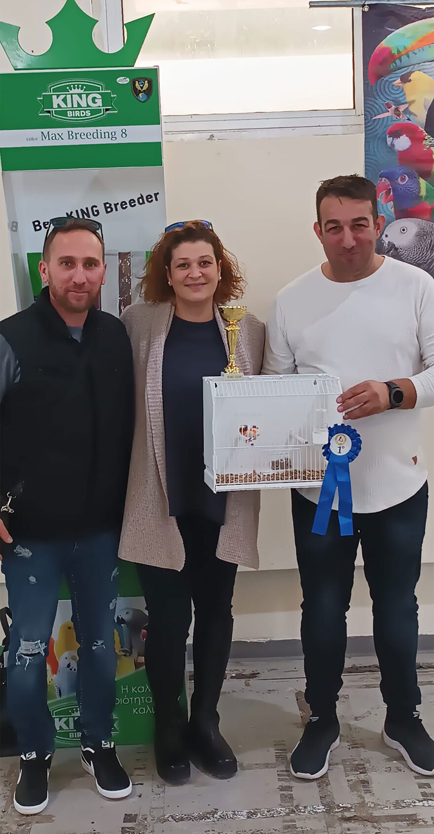 Ξεκίνησε με ένα ζευγάρι καναρίνια και τώρα έχει 50! - Τι λέει ο εκτροφέας που κέρδισε βραβείο σε πανελλήνιο διαγωνισμό