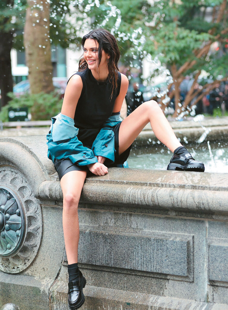 Τι δουλειά έχει μια  influencer στο εξώφυλλο του Forbes;