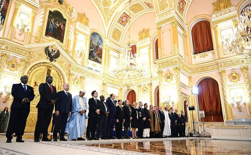 Πούτιν: Ελπίζουμε σε αναζωογόνηση των διμερών σχέσεων Ρωσίας και Ελλάδας