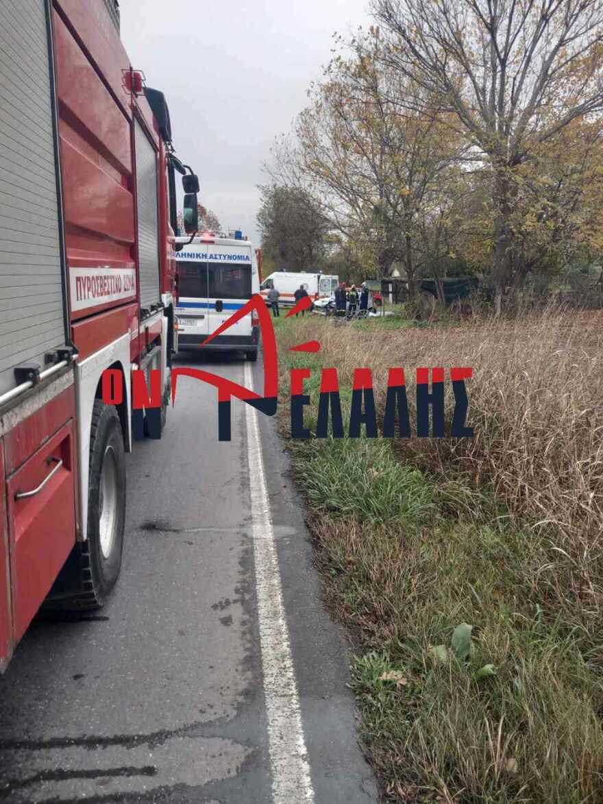 Τραγωδία στην παλαιά ΕΟ Θεσσαλονίκης - Κατερίνης: Δύο νεκροί μετά από μετωπική σύγκρουση οχημάτων