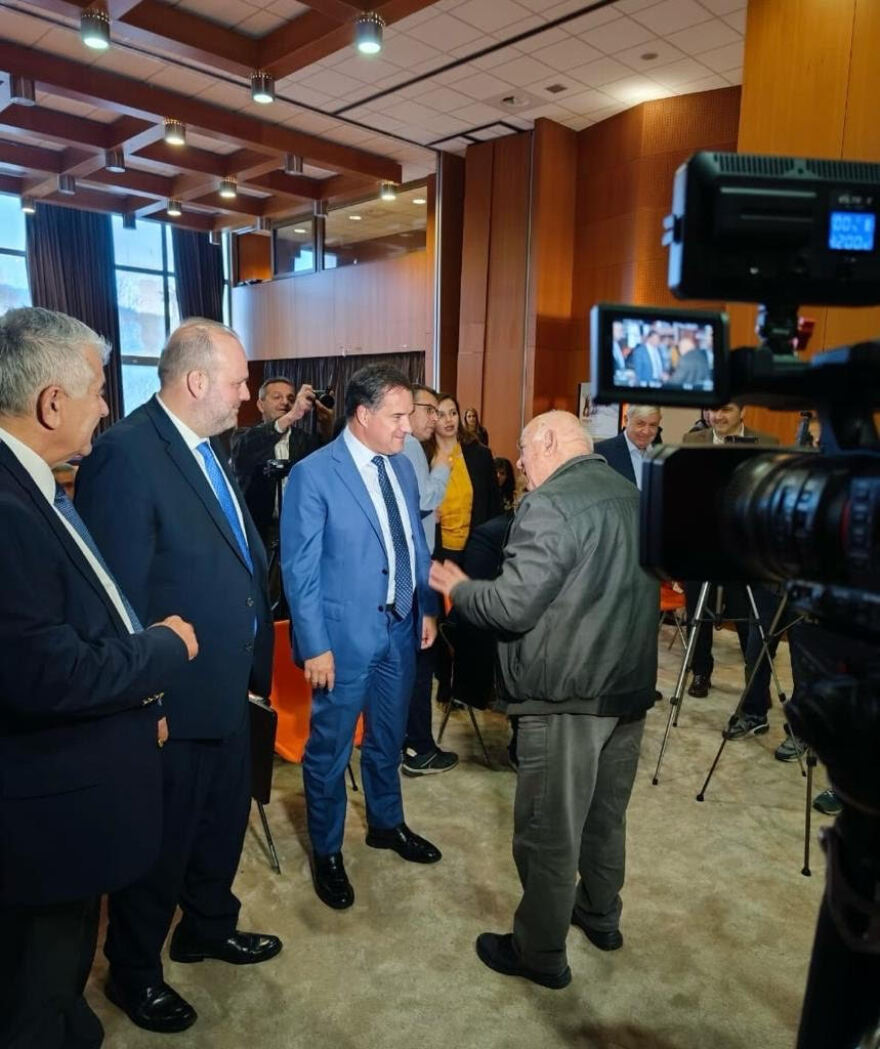 Γρεβενά: Υπεγράφη η σύμβαση για 80 εργατικές κατοικίες, παρουσία Γεωργιάδη - Δείτε φωτογραφίες