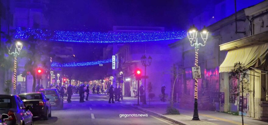 Επέτειος Γρηγορόπουλου: Πέτρες και χημικά στον Βόλο - Δείτε βίντεο και φωτογραφίες