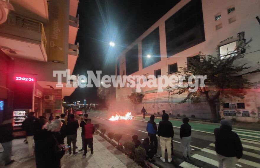 Επέτειος Γρηγορόπουλου: Πέτρες και χημικά στον Βόλο - Δείτε βίντεο και φωτογραφίες