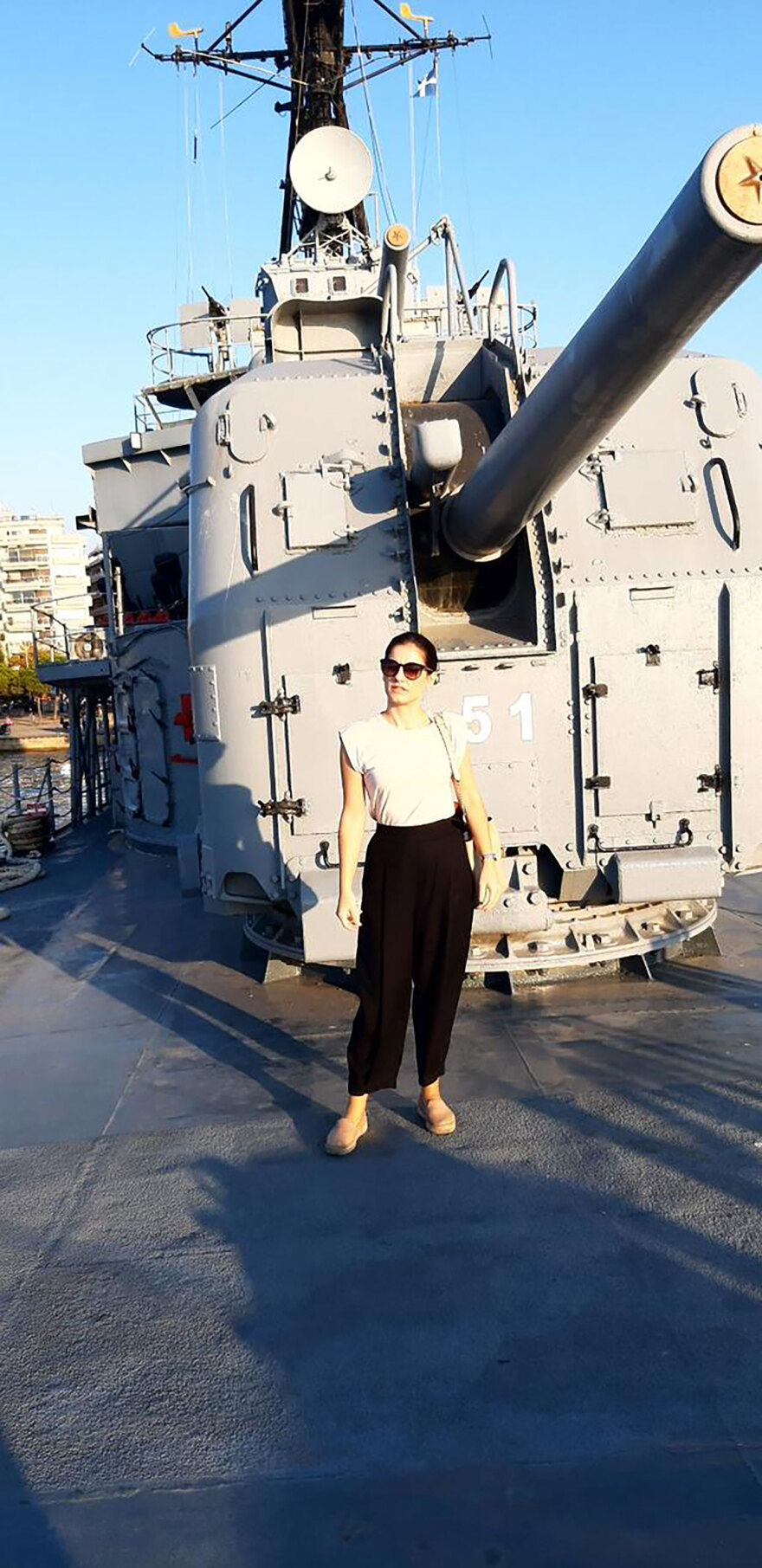 Θρίλερ με την εξαφάνιση της Χρυσάνθης από τα Διαβατά: Βίντεο την δείχνει σε κατάστημα εστίασης να ζητά δωρεάν φαγητό