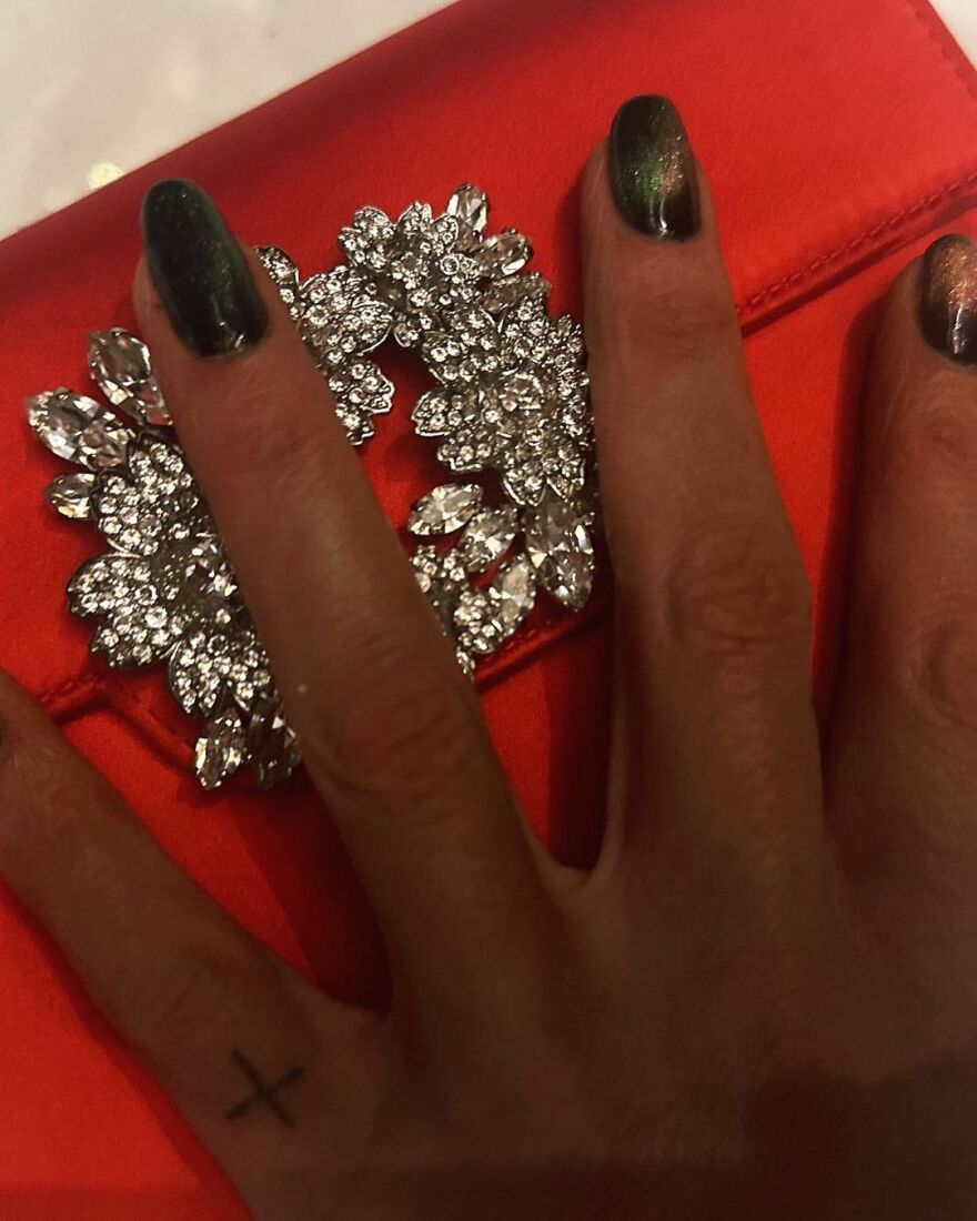 Κέιτ Μπέκινσεϊλ: Η εντυπωσιακή αλλαγή στα μαλλιά της - Έγινε ξανθιά