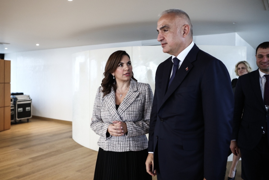 Κεφαλογιάννη και Μενδώνη συναντήθηκαν με τον Τούρκο υπουργό Τουρισμού - Δείτε φωτογραφίες