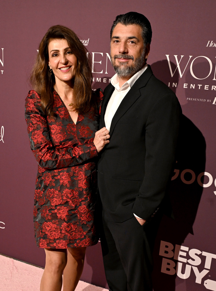 Νία Βαρντάλος: Η εμφάνιση με τον νέο της σύντροφο στο κόκκινο χαλί