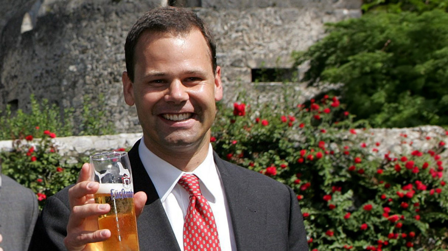 Εθνικό πένθος στο Λίχτενσταϊν για τον θάνατο του βενιαμίν της βασιλικής οικογένειας - Ποιος ήταν ο πρίγκιπας Κωνσταντίνος