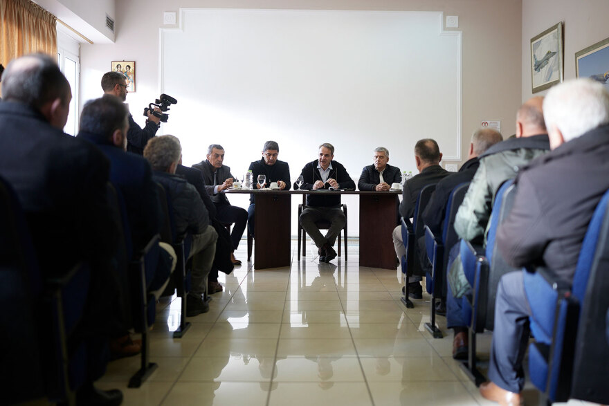 Μητσοτάκης: Επισκέφτηκε την πολύπαθη Μεταμόρφωση - Προς υλοποίηση η μετεγκατάσταση του οικισμού