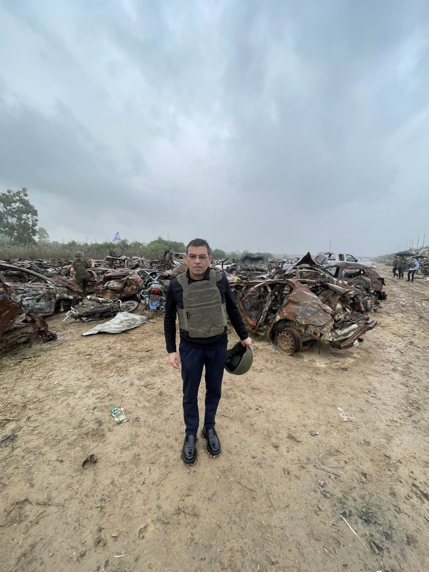 Οι τρεις Έλληνες βουλευτές που βρέθηκαν στο εμπόλεμο Ισραήλ μιλούν στο protothema για όσα έζησαν