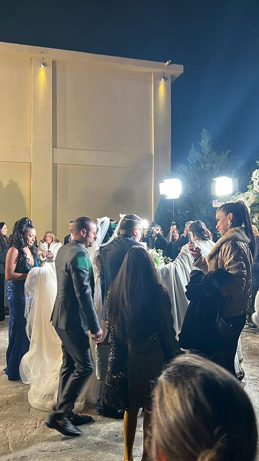 Κωνσταντίνος Πλεύρης: Στον γάμο της Ελίζαμπεθ Ελέτσι με την Τζόρτζια Σιακαβάρα - Δείτε βίντεο