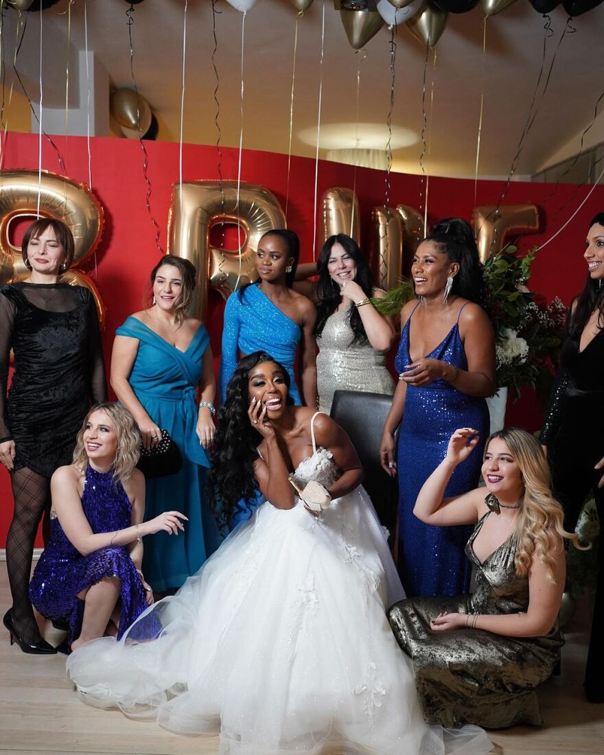 Ελίζαμπεθ Ελέτσι: «Αντρούλη μου σε αγαπώ» - Oι φωτογραφίες που δημοσίευσε από τον γάμο της