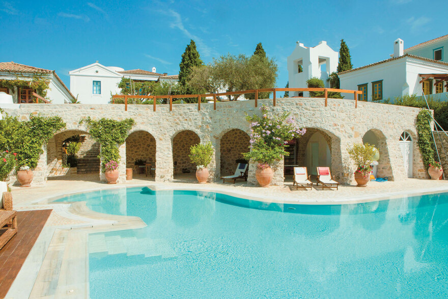 Δαυίδ εναντίον Λεβέντη για τη βίλα στις Σπέτσες: «Αν θέλεις το σπίτι, δώσε €30.000.000»