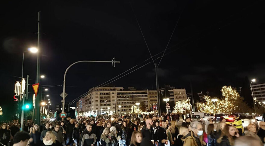 Πορεία διαμαρτυρίας στο Σύνταγμα - «Να συλληφθούν οι δράστες που κακοποίησαν το χάσκι»