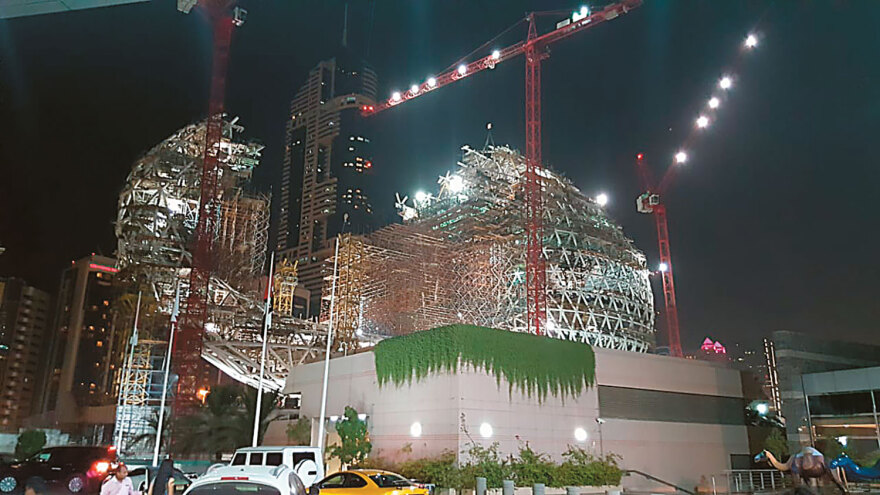 Παναγιώτης Τόμπρας, ο Έλληνας που σχεδίασε το μουσείο του μέλλοντος στο Ντουμπάι