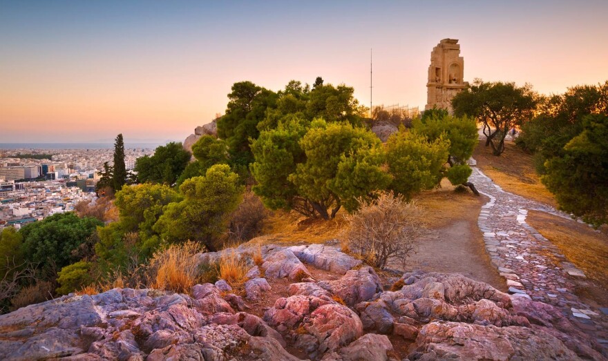 Οι λόφοι της Αθήνας και τα ονόματά τους