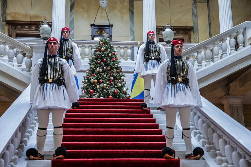Πόσες πιέτες έχει η φουστανέλα των τσολιάδων της Προεδρικής Φρουράς και τι συμβολίζουν