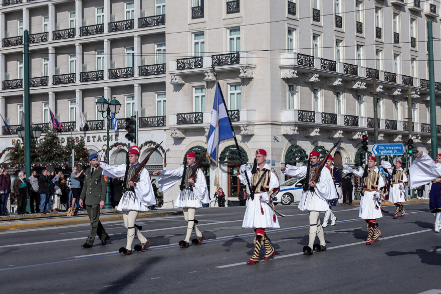 Πόσες πιέτες έχει η φουστανέλα των τσολιάδων της Προεδρικής Φρουράς και τι συμβολίζουν