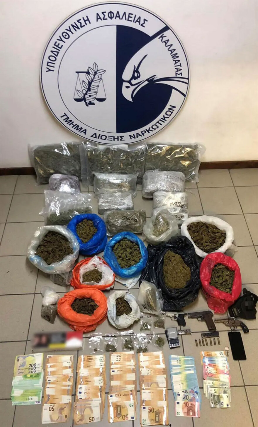 Πατέρας και γιος έβγαλαν 40.000 ευρώ πουλώντας κάνναβη στην Καλαμάτα