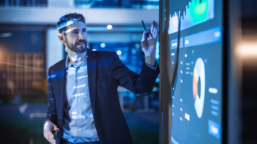 Ποια είναι η γαλλική μέθοδος bricolage που δημιούργησε το Gmail και άλλα επιτυχημένα πρότζεκτ