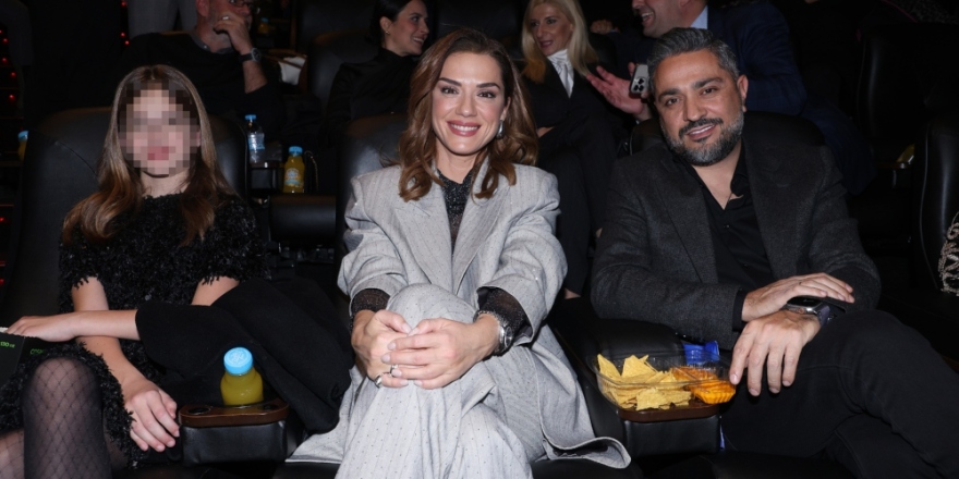 Βάσω Λασκαράκη: Πήγε στην πρεμιέρα του Τσιμιτσέλη και της Γερονικολού, με τον σύζυγό της