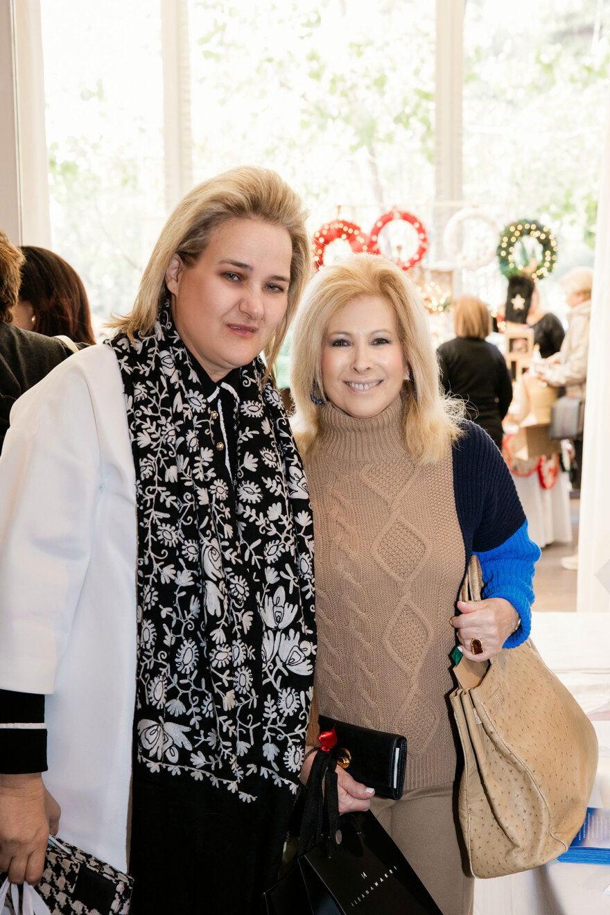 Μεγάλη προσέλευση κόσμου στο χριστουγεννιάτικο bazaar του συλλόγου «ΕΛΠΙΔΑ – Σύλλογος Φίλων Παιδιών με καρκίνο»