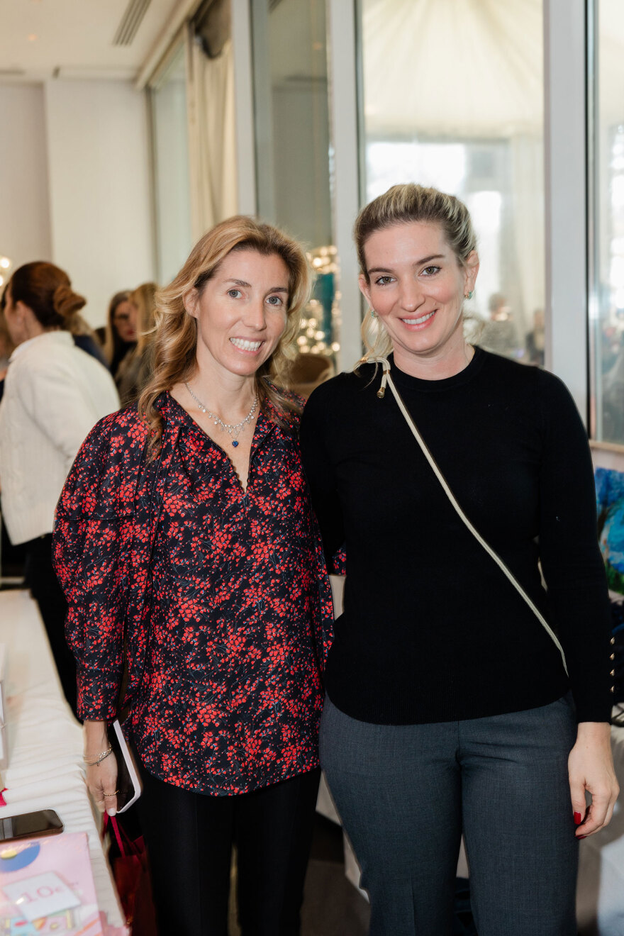 Μεγάλη προσέλευση κόσμου στο χριστουγεννιάτικο bazaar του συλλόγου «ΕΛΠΙΔΑ – Σύλλογος Φίλων Παιδιών με καρκίνο»