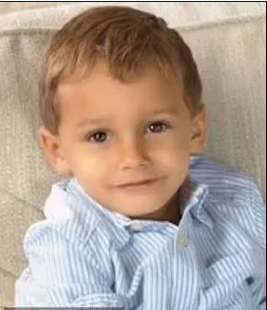 Ιλινόι: Άφηναν χωρίς νερό και φαγητό τον 8χρονο γιο τους