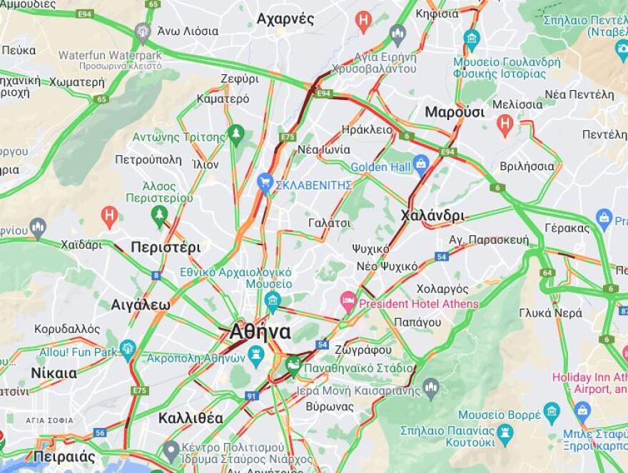 Κίνηση στους δρόμους: Αποκαταστάθηκε η κυκλοφορία στο Σύνταγμα - Ποιοι δρόμοι παραμένουν στο «κόκκινο»