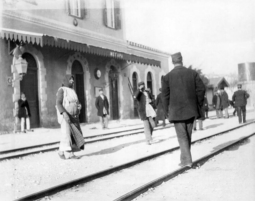 Διασχίζοντας με το τραίνο την Πελοπόννησο