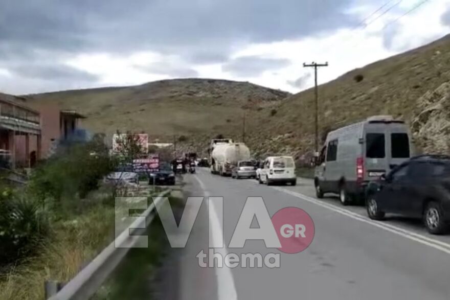 Εύβοια: Στο νοσοκομείο οι τραυματίες από το σοβαρό τροχαίο στη Χαλκίδα - Δείτε φωτογραφίες