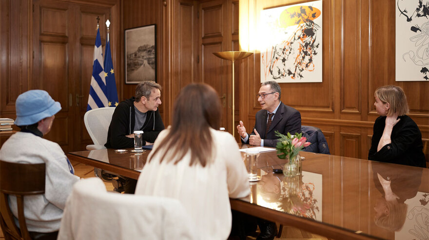 Συνάντηση Μητσοτάκη με εγκαυματίες στο Μαξίμου: Ο καθένας μπορεί να δει να του συμβαίνει