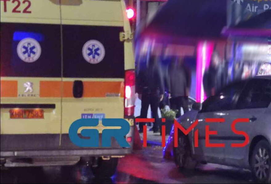 Τούμπα: Άγρια συμπλοκή ανηλίκων με κράνη, ξύλα και ρόπαλα - 17 προσαγωγές (βίντεο και φωτογραφίες)