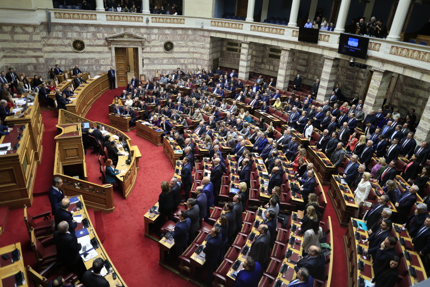 Εκπλήξεις Μητσοτάκη: Αύξηση 20% για τις εφημερίες στο ΕΣΥ - Μέσα στον Ιανουάριο ο νόμος για τα μη κρατικά ΑΕΙ