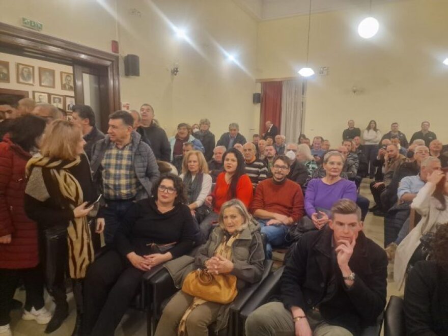 Κασσελάκης: Αιφνιδιαστική επίσκεψη στην Πάτρα μετά την ομιλία του στη Βουλή - Δείτε φωτογραφίες