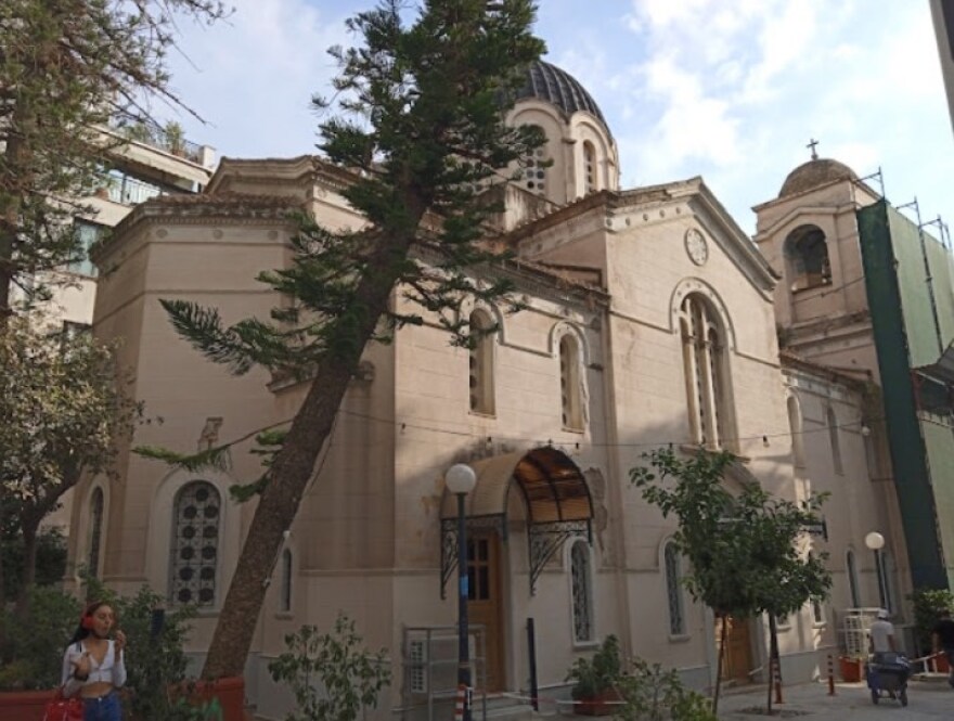 Αδωνις Γεωργιάδης: Έδωσε το «παρών» στο γεύμα αγάπης του ιερού ναού Γεννήσεως του Χριστού στου Ψυρρή