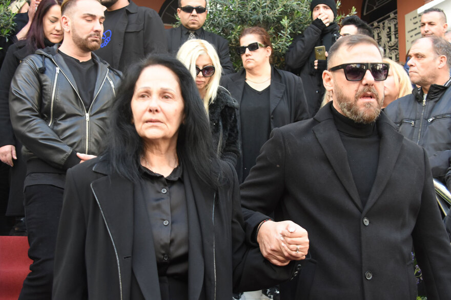  Νίκος Φλωρινιώτης: Θρήνος στο τελευταίο «αντίο» - Δείτε φωτογραφίες