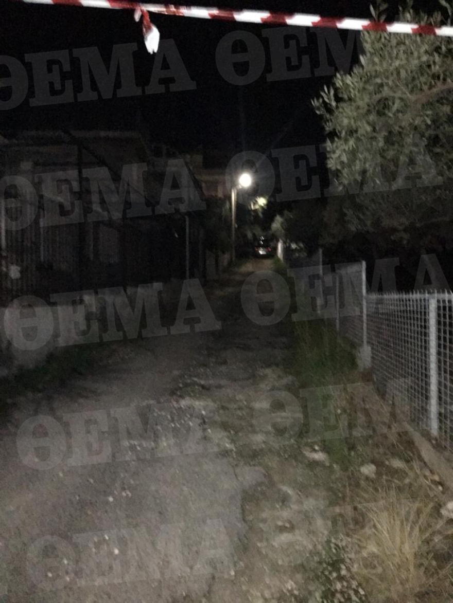 Άγριο έγκλημα στα Καλύβια: 16χρονος μαχαίρωσε μέχρι θανάτου τον πατέρα του - Πήρε τη μητέρα του και της το είπε