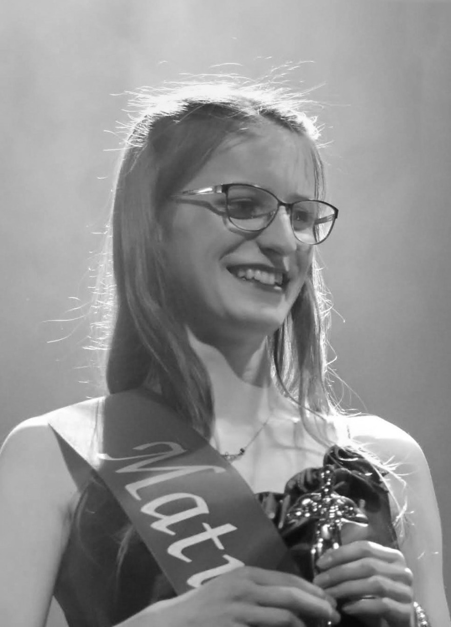 Αυτά είναι τα θύματα του μακελειού στην Πράγα - Πρωτοετείς φοιτήτριες και διακεκριμένοι καθηγητές