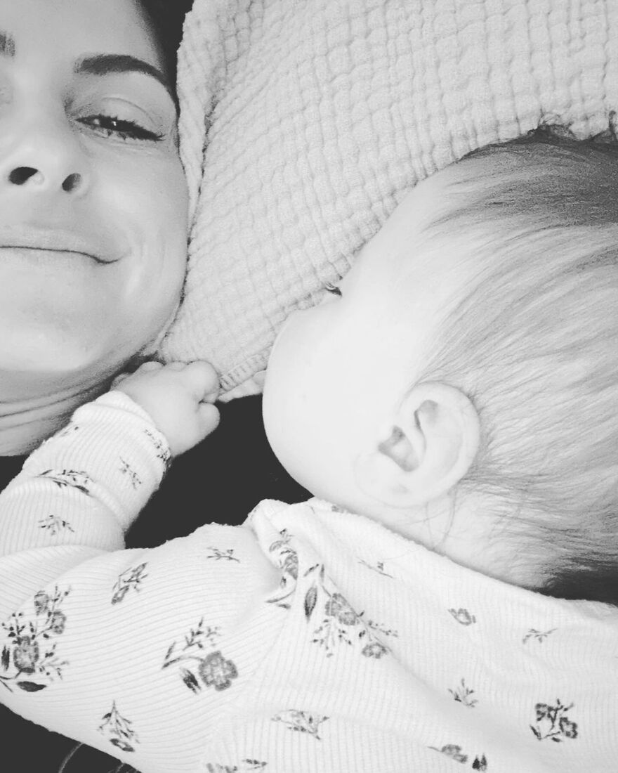 Μαρία Μενούνος: Η κόρη της έγινε έξι μηνών