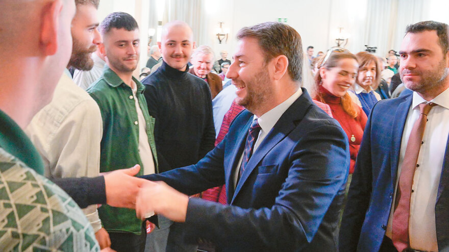 Ευρωεκλογές 2024: Κοντά στον στόχο η ΝΔ - Ο φόβος της αποχής, στο 10% οι αναποφάσιστοι, ντέρμπι για τη δεύτερη θέση