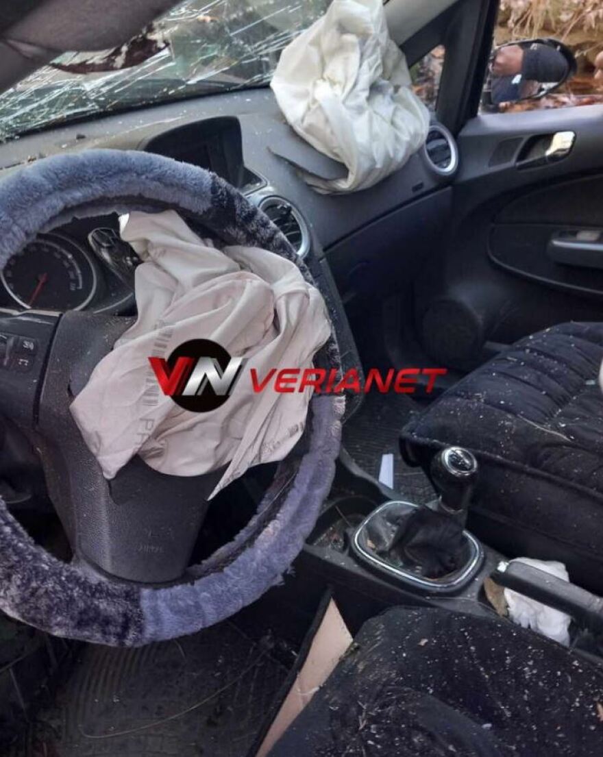 Βέροια: IX έπεσε σε γκρεμό - Νεκρή η συνοδηγός, τραυματίας η οδηγός (φωτογραφίες)